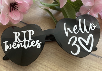 szletsnapi_party_szemveg